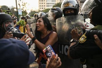 Autopsias muestran que 30 de 49 manifestantes en Per&uacute; murieron a tiros