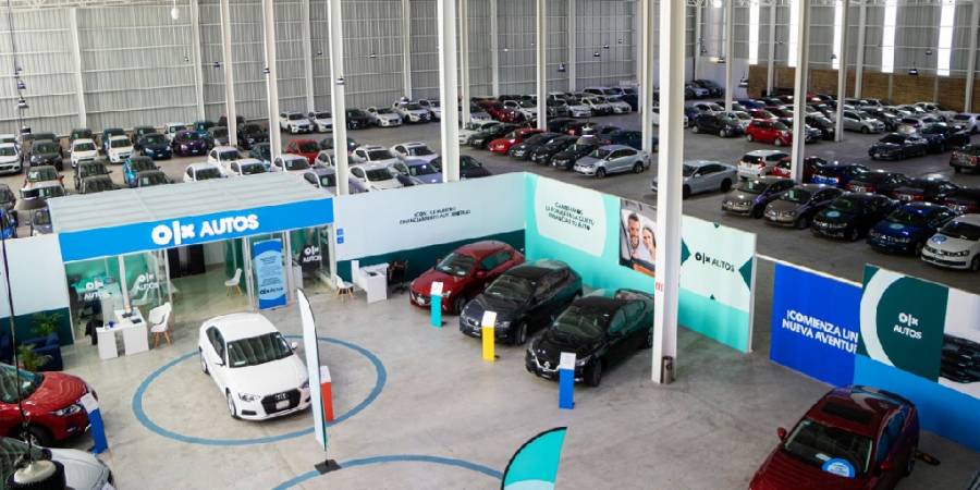 OLX Autos es una plataforma que ha transformado la manera de comprar y vender vehículos seminuevos en México.