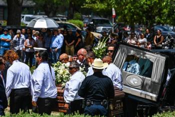 Gobierno de EEUU pagará 144.5 mdd a víctimas de matanza en iglesia de Texas