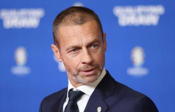 Sin decisi&oacute;n de la UEFA sobre Bielorrusia pese a los llamados de exclusi&oacute;n