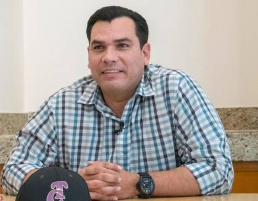 Sultanes de Monterrey presentan a Mario Valdez como nuevo gerente deportivo