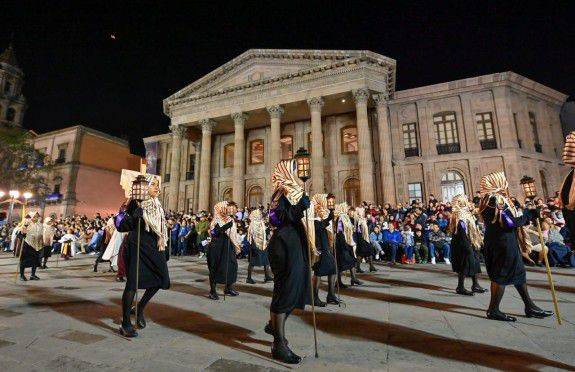 Procesión del Silencio deslumbra en su 70 aniversario