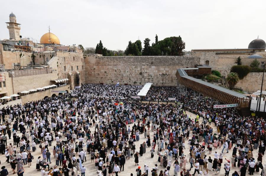 Jerusalén acoge celebraciones judías, cristianas y musulmanas en pleno repunte de violencia