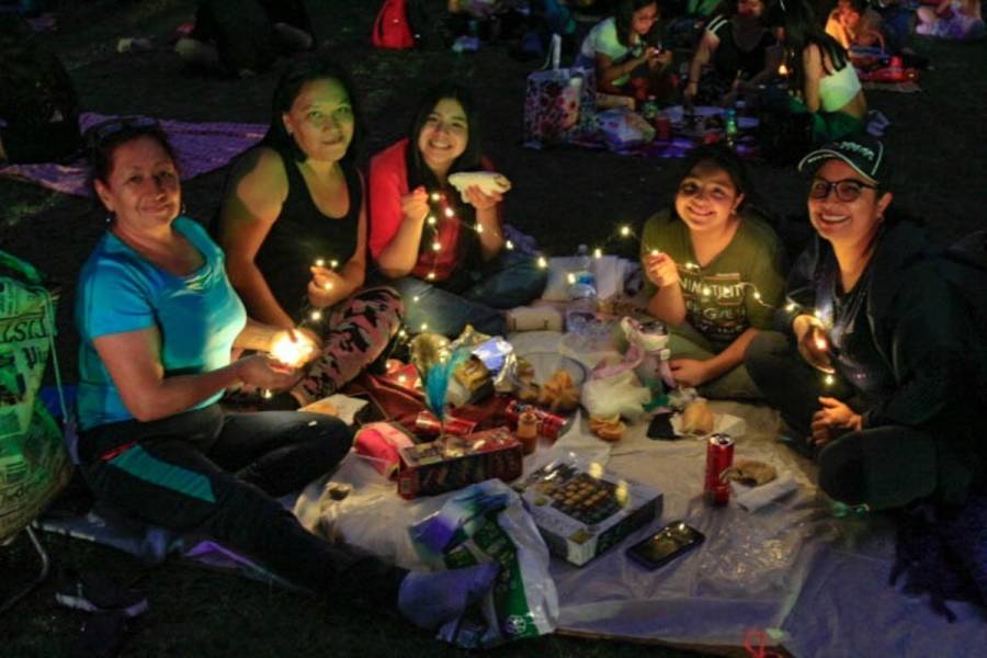 Asisten más de 13 mil personas a picnics nocturnos en Bosque de Chapultepec
