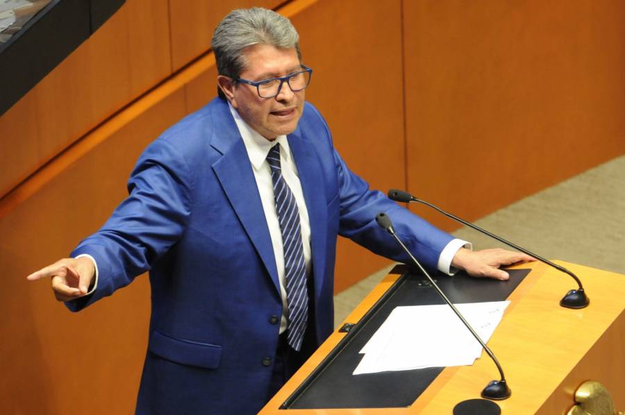 Monreal indicó que se estudiarán tres alternativas para resolver la falta de comisionados en el INAI