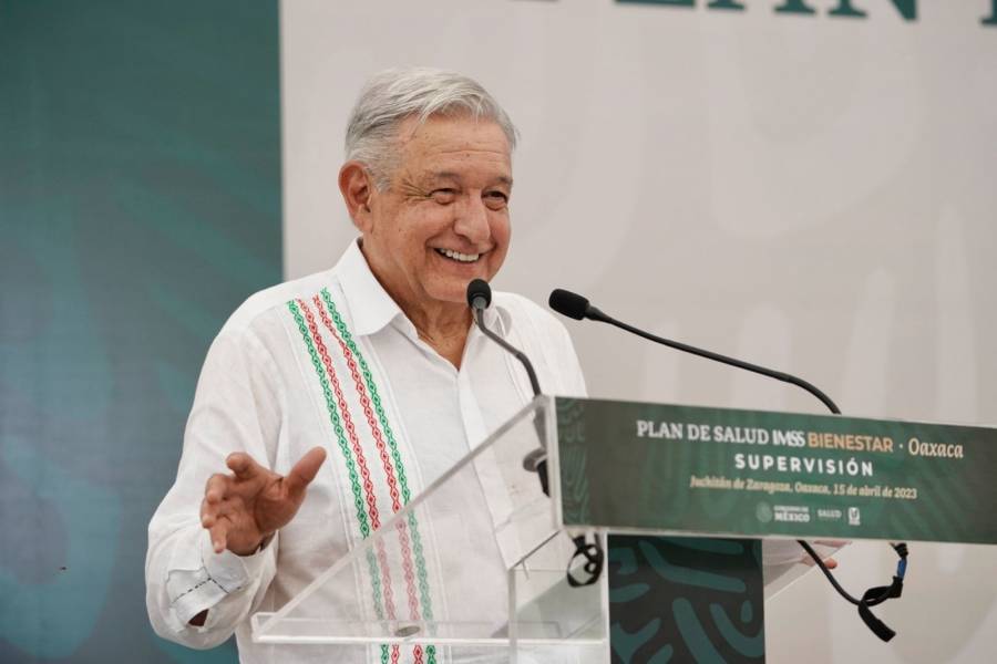 AMLO reitera que candidato presidencial de Morena será por encuesta