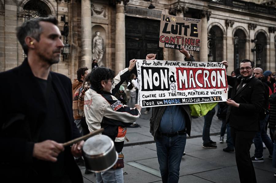Macron defiende su reforma de las pensiones pese a la 
