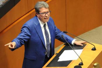 Ser&iacute;a desafortunado que TEPJF permitiera la dimisi&oacute;n de Mario Delgado: Monreal