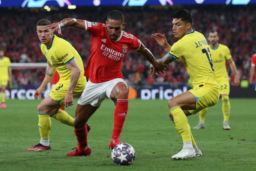 Inter-Benfica, pulso por las 'semis' de Champions entre equipos en crisis