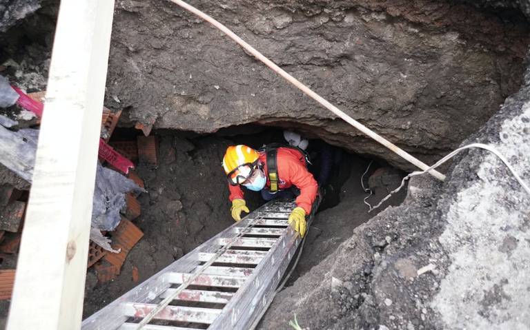 Enfrentamiento entre vecinos de Tacubaya y funcionarios en la alcaldía Miguel Hidalgo