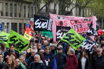 Confiscan cacerolas en Francia para evitar protestas contra Macron