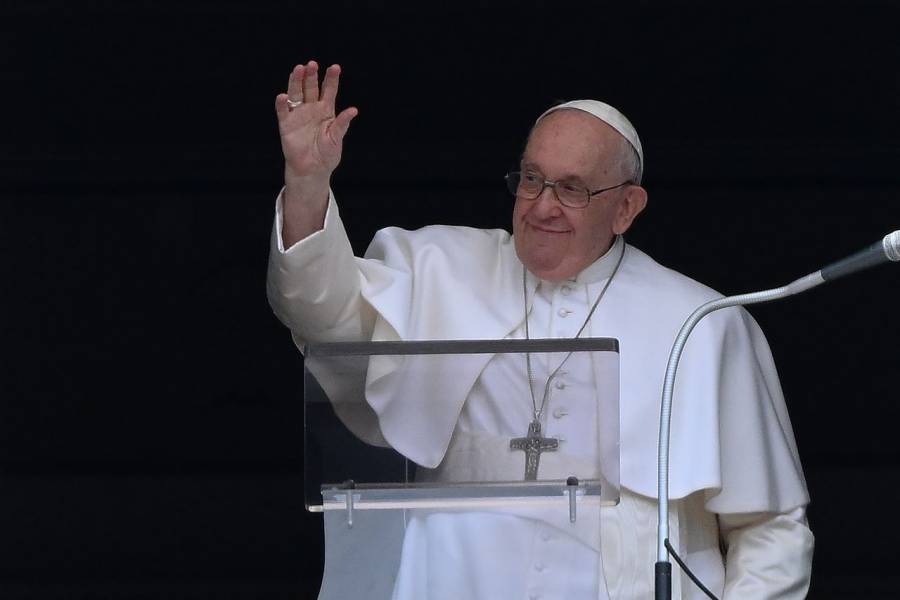 El papa Francisco pide diálogo ante la 