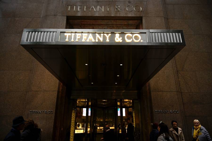 Bajo el control de LVMH, Tiffany reabre su mítica tienda de Nueva York