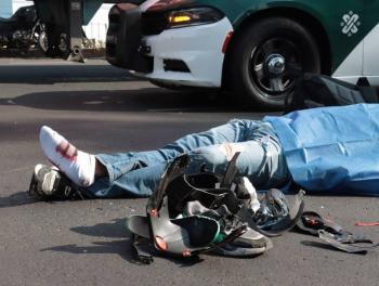 Muere motociclista tras impactarse contra un automóvil en la GAM