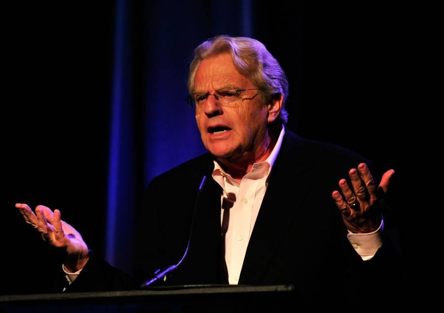 Muere Jerry Springer, famoso presentador de TV de EEUU