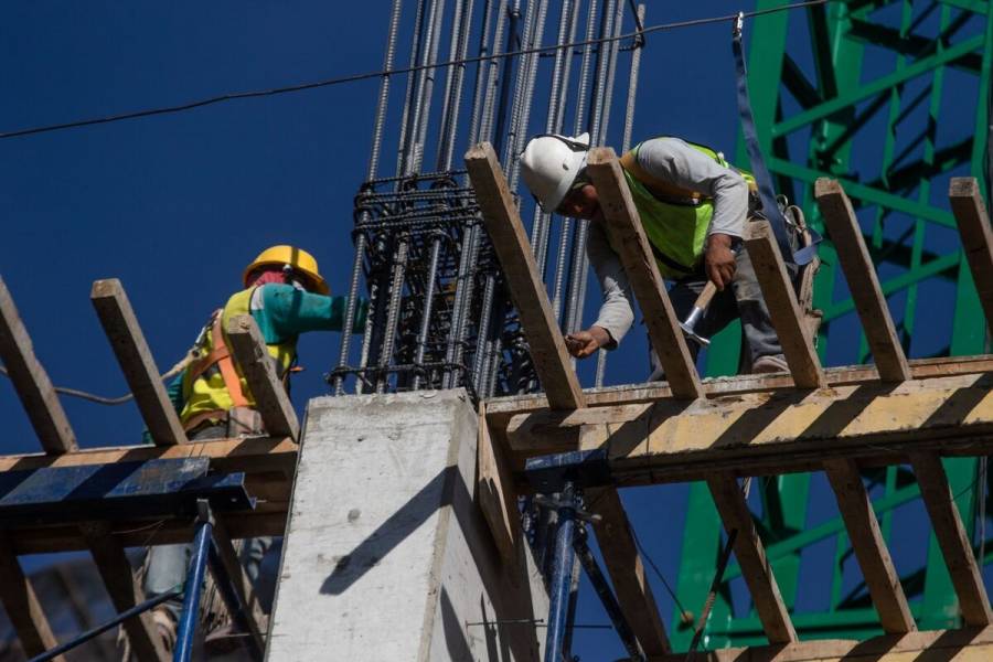 Aumenta en 1.7% la cantidad de trabajadores de la construcción en México