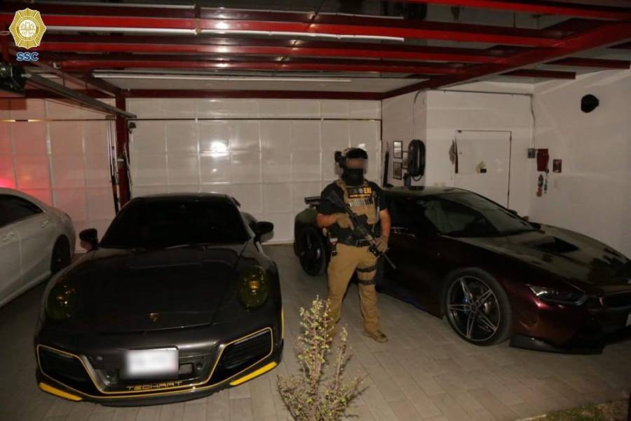 Desarticulan banda vinculada al robo de automóviles de lujo en México