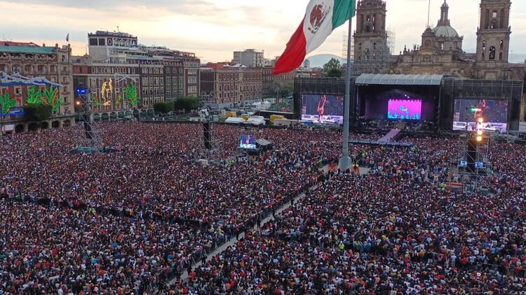 Conoce qué artistas han logrado reunir a más de cien mil personas en el Zócalo de la CDMX