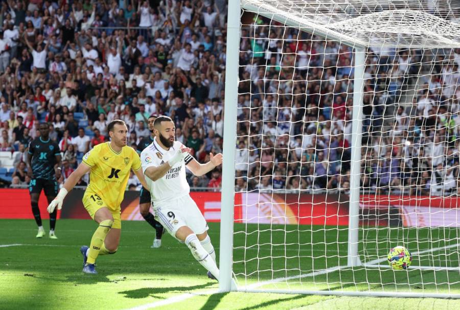 El Barca resiste la presión del Real Madrid y da otro paso hacia el título