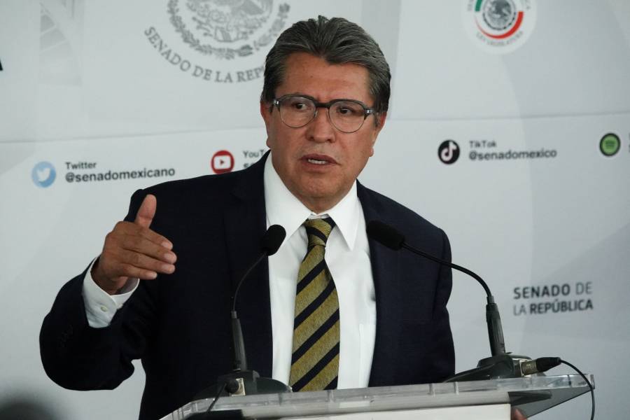 Ricardo Monreal dijo que no es posible que el Senado designe a algún comisionado del INAI