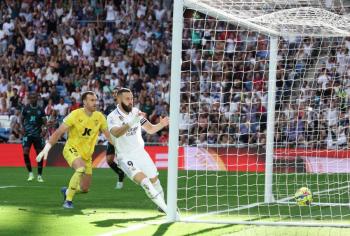 El Barca resiste la presi&oacute;n del Real Madrid y da otro paso hacia el t&iacute;tulo