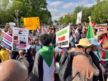 EEUU evac&uacute;a a sus ciudadanos y de otros pa&iacute;ses por combates en Sud&aacute;n