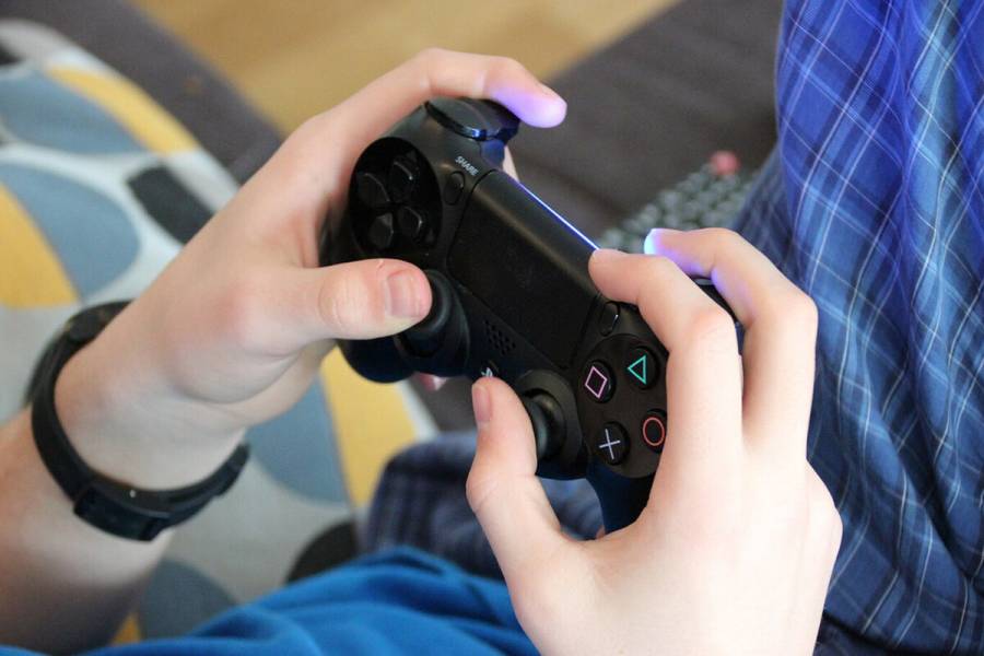 Conducta infantil: ¿cómo influyen videojuegos y dispositivos?