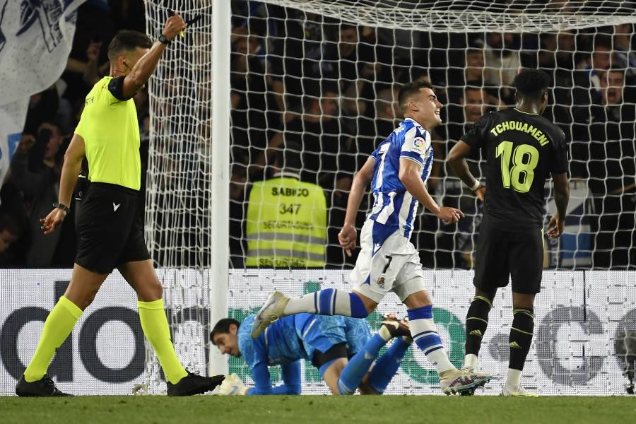 Real Madrid pierde con la Real Sociedad y abre la puerta al título del Barcelona