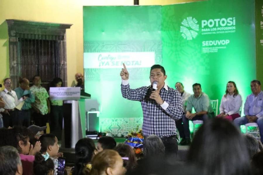 Ricardo Gallardo Cardona busca cambiar 40 años de abandono en barrios de San Luis Potosí