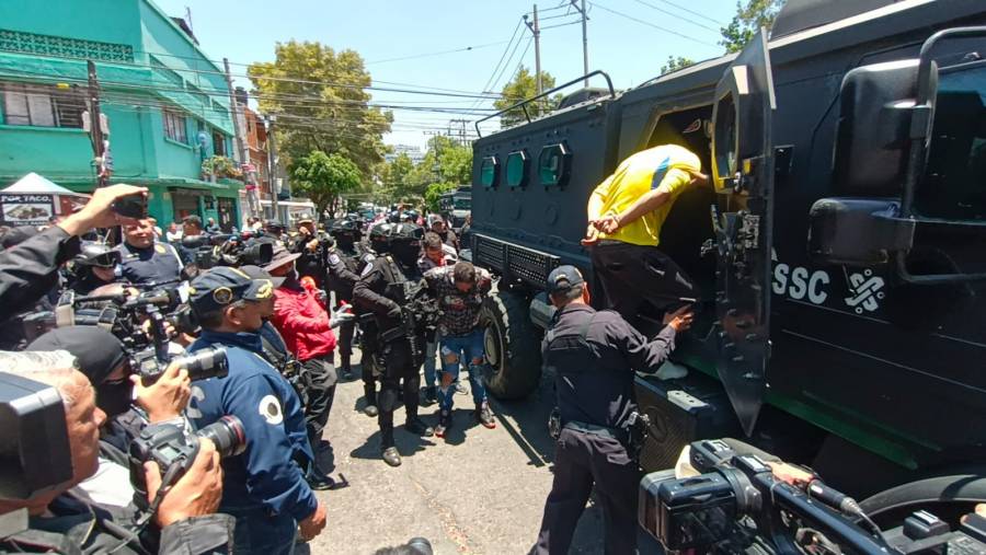Detienen en Tláhuac a presuntos integrantes de “Los Gastones”