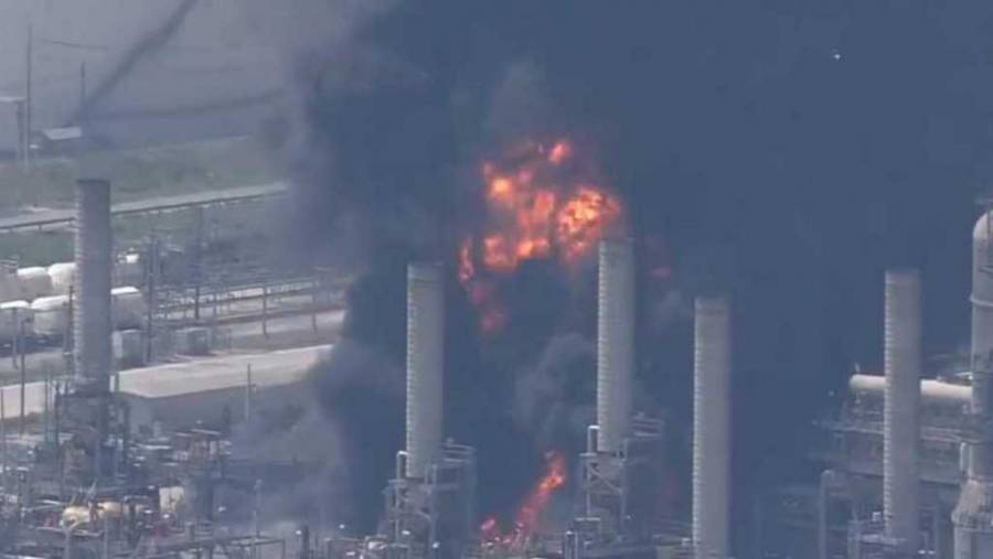 Reportan incendio en refinería Deer Park en Texas