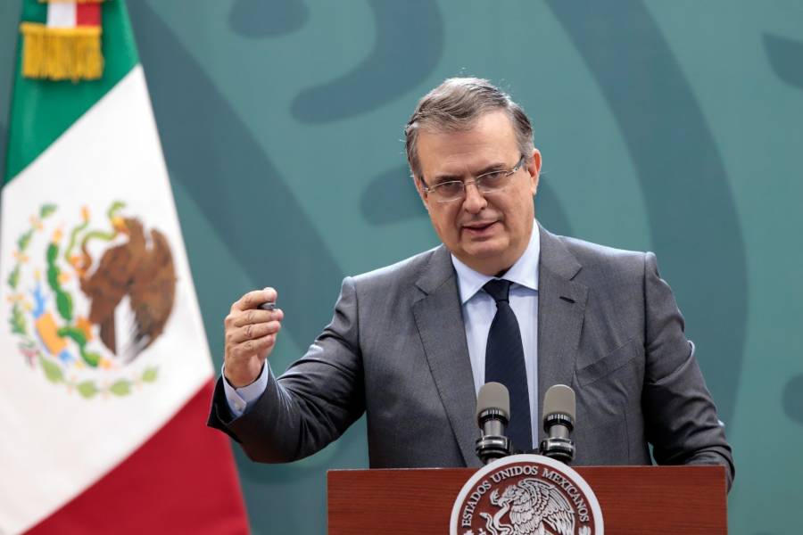 Ebrard pide a migrantes no cruzar a EEUU tras fin del programa Título 42