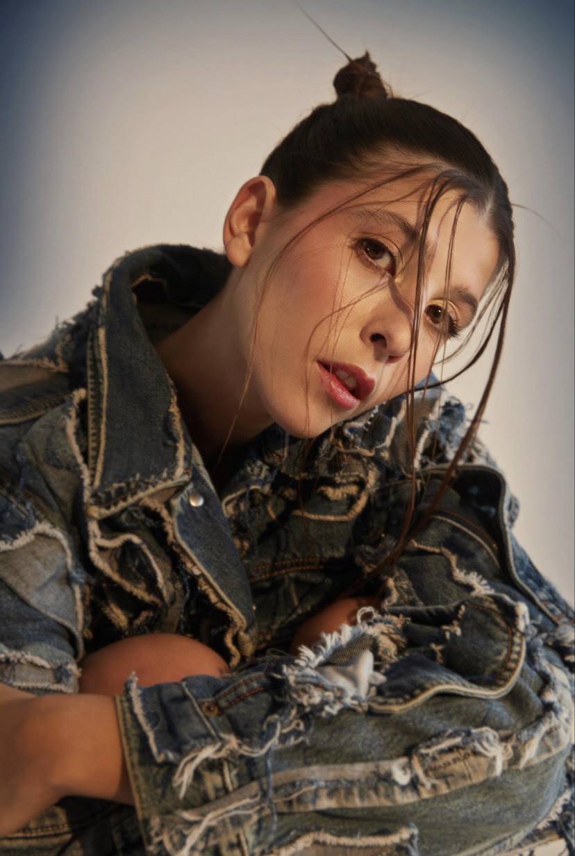 Desde Espa&ntilde;a, Ona Mafalda presenta Ona, su &aacute;lbum debut