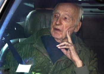 Argentina anula condecoraci&oacute;n de dictadura a exministro franc&eacute;s Papon