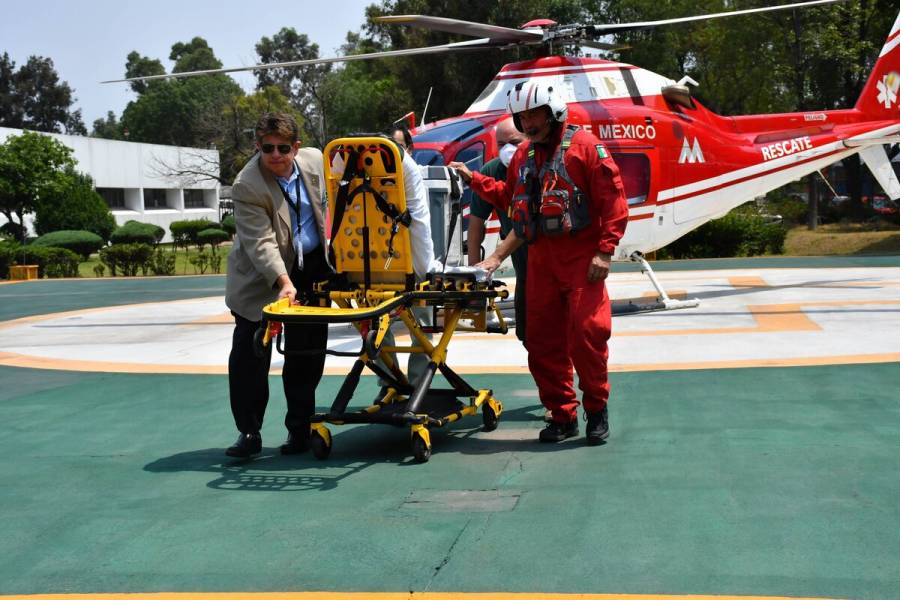 Especialistas del IMSS salvan a dos personas con trasplante de corazón