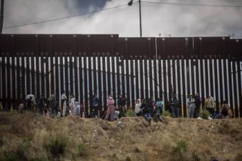 Republicanos aprueban proyecto de ley que prolonga el muro fronterizo