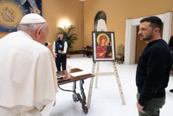 Zelenski le agradece al papa su 