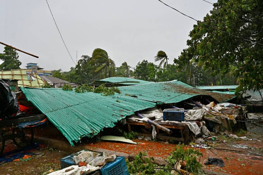 El ciclón Mocha, de categoría 5, golpea a Birmania y Bangladés