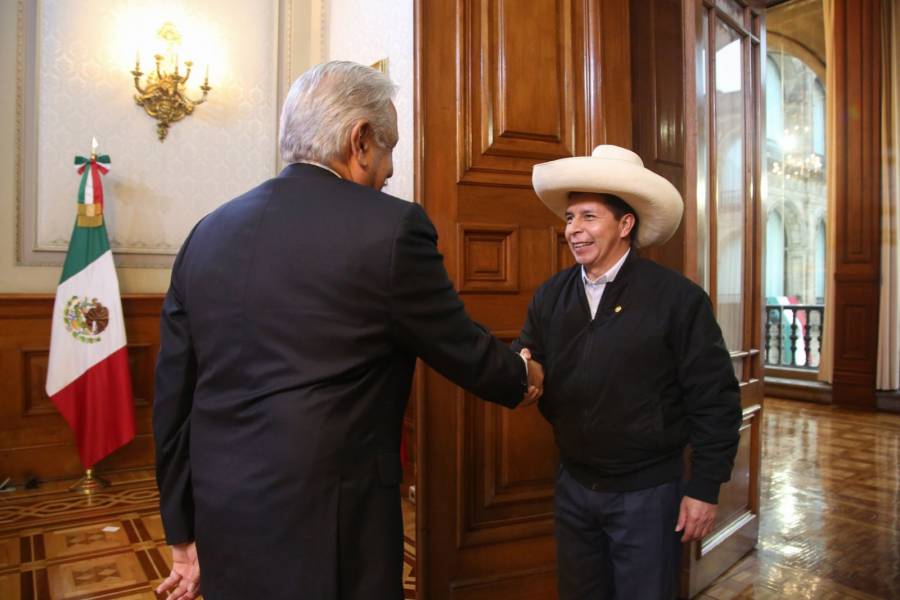 AMLO llama a Boluarte usurpadora, y exige devolver el cargo a Pedro Castillo