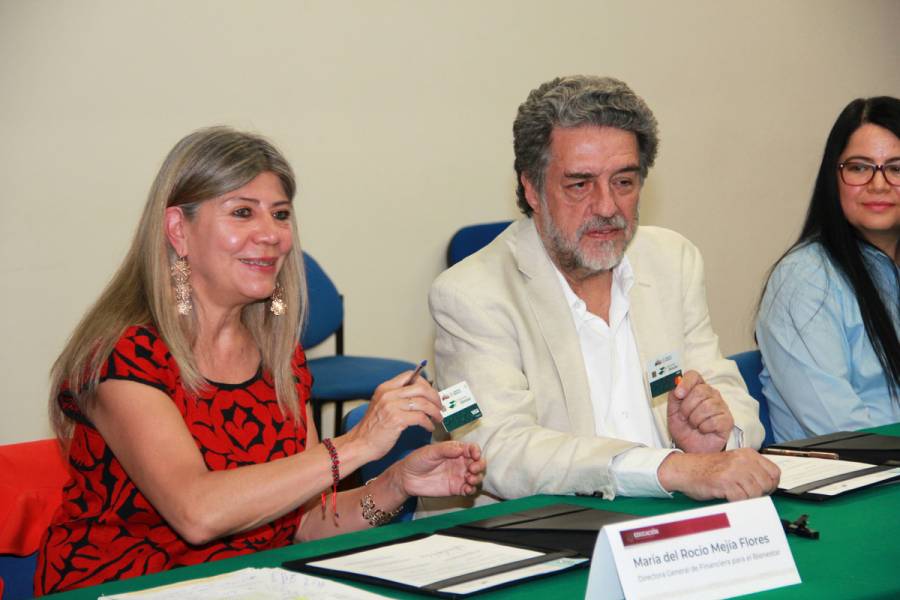 SEP y Finabien firman convenio para promover cultura financiera