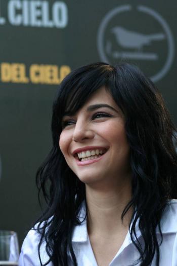 Ya puedes usar el filtro de Marta Higareda en Tik Tok