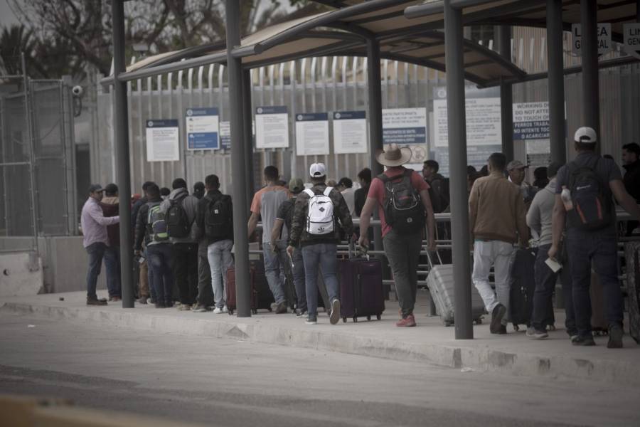 México critica decisión del estado de Florida de imponer medidas contra migrantes