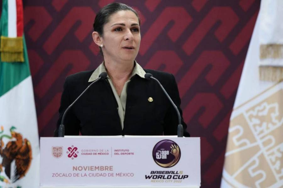 Ana Guevara arremete contra equipo de nataci&oacute;n; nadadoras insistir&aacute;n en conseguir recursos