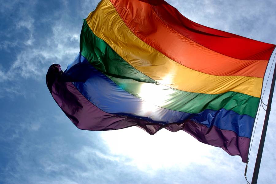 Capacitan a personal de salud para evitar discriminación contra comunidad LGBT