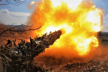 Ucrania afirma que repeli&oacute; ola de bombardeos rusos, Mosc&uacute; reivindica &eacute;xito del ataque
