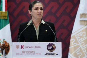 Ana Guevara arremete contra equipo de nataci&oacute;n; nadadoras insistir&aacute;n en conseguir recursos