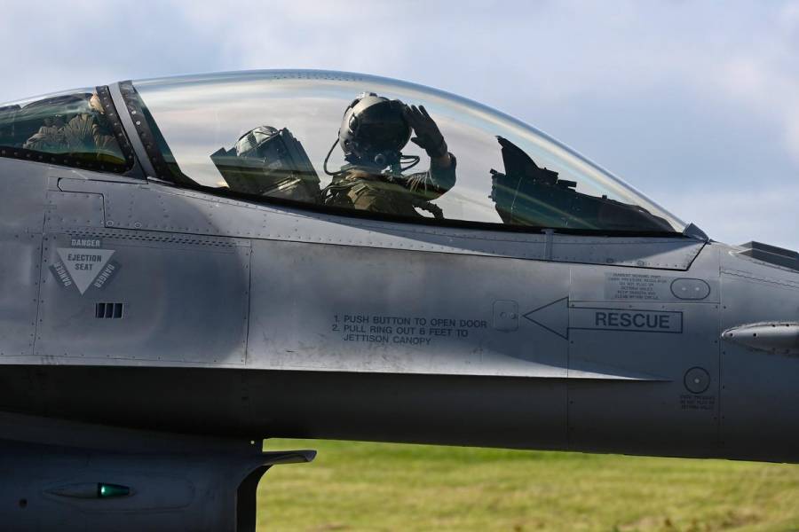 Joe Biden apoya entrenar pilotos ucranianos en F-16