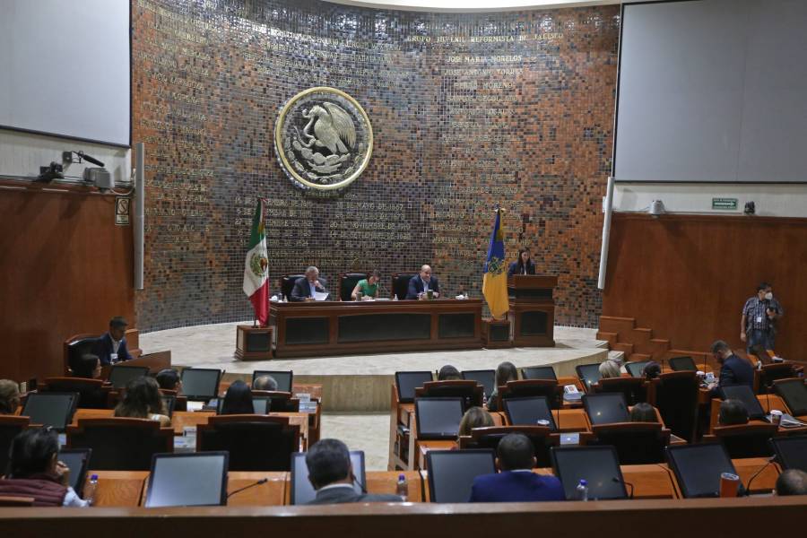 Por falta de consenso en el congreso detiene reforma que busca paridad