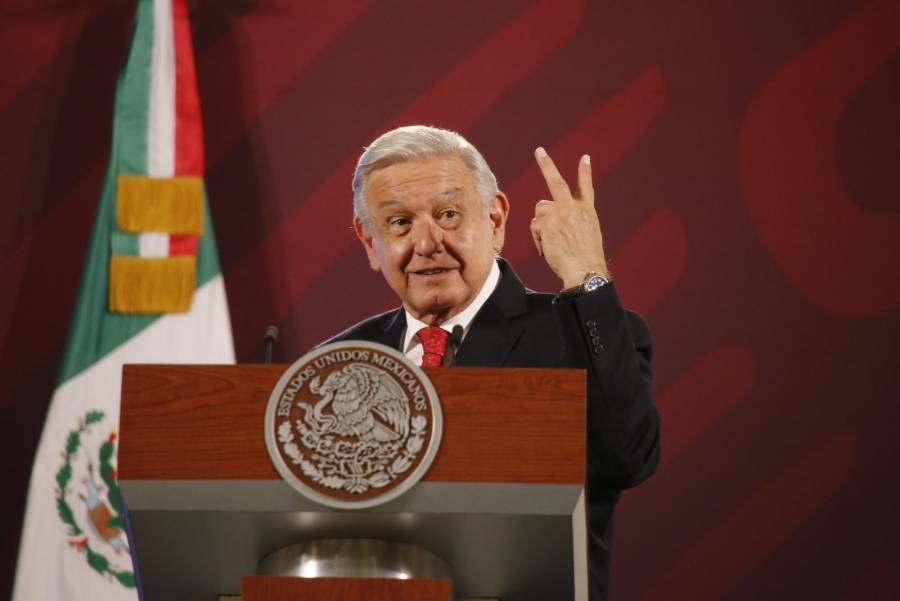 López Obrador niega polarización en México