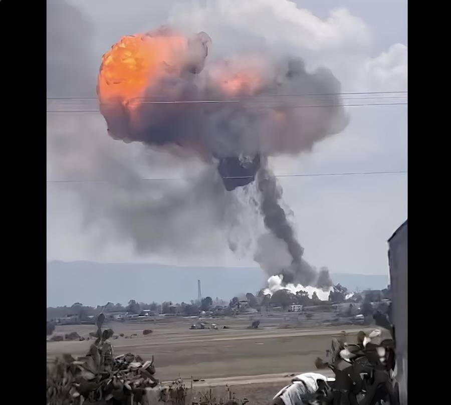 Siete heridos deja explosi&oacute;n en ducto de Pemex ubicado en Polotitl&aacute;n, Edomex